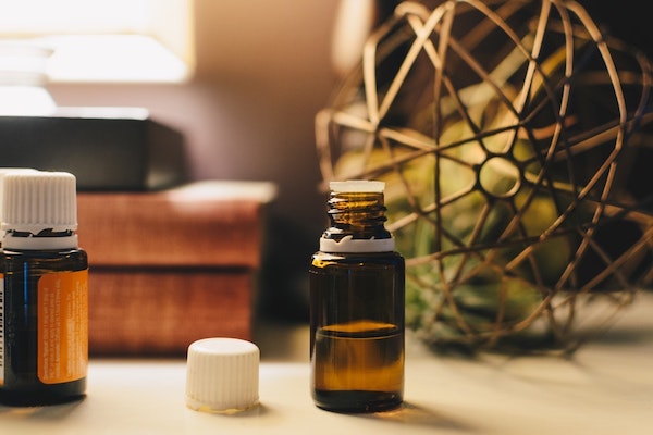 What are the properties of essential oils?